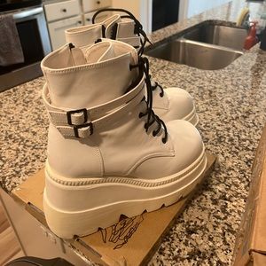 White demonia size 9